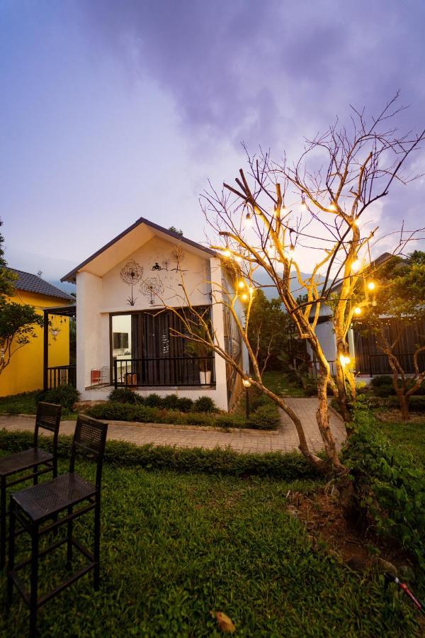 Dream Thach That Venuestay Villa